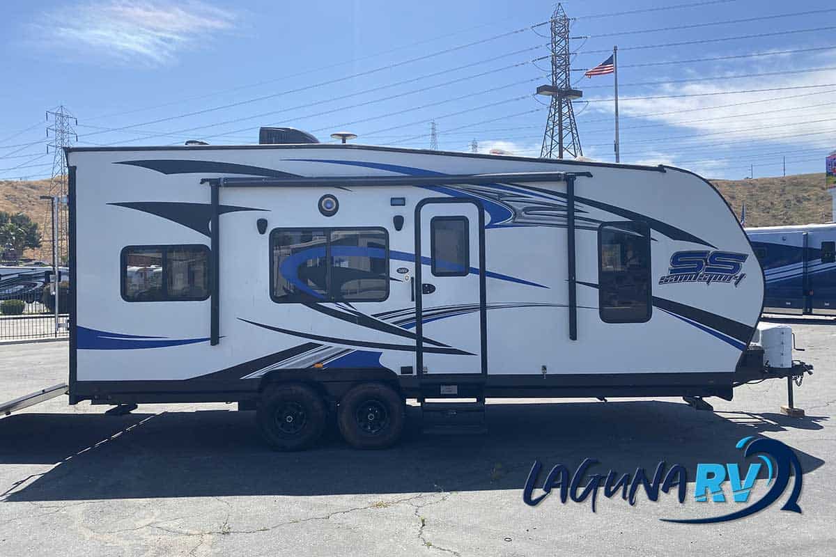 2017 Pacific Coachworks Sandsport Toy Hauler For Sale | Laguna RV In ...